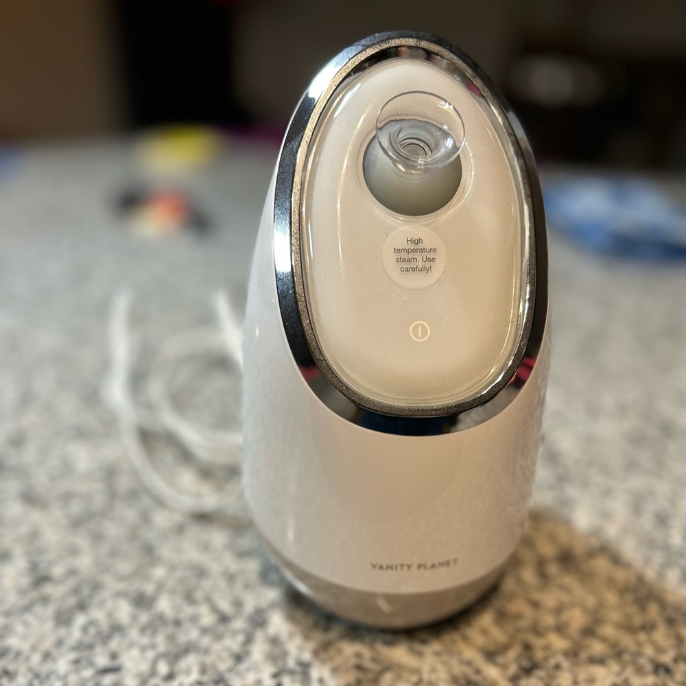 New without tags! Never used - Vanity Planet Facial Steamer in White and Silver